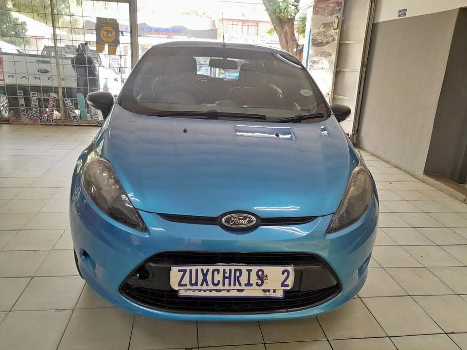 2011 FORD FIESTA 1.4 MANUAL