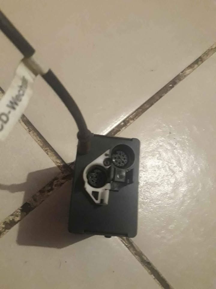 BMW E34,E36 Interface CD Changer - Private Seller