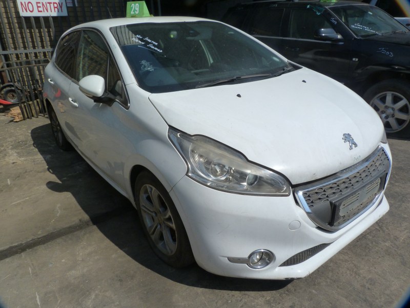 Peugeot 208 1.6 VTi Allure Manual White - 2013 STRIPPING FOR SPARES - Private Seller Peugeot 208 1.6 VTi Allure Manual White - 2013 STRIPPING FOR SPARES - Private Seller