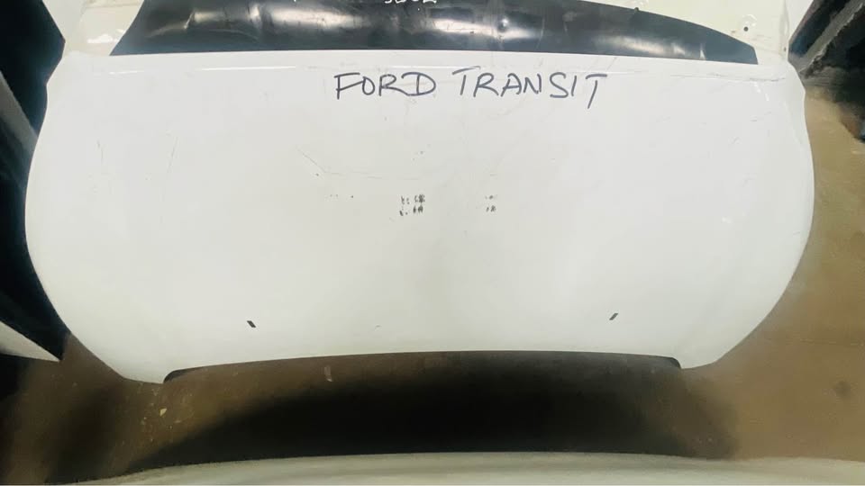 Ford Transit bonnet - Private Seller Ford Transit bonnet - Private Seller