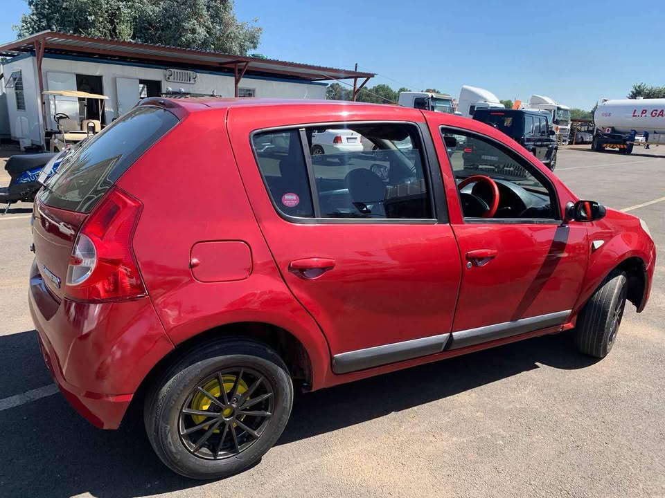Renault Sandero Stripping for Spares. - Private Seller Renault Sandero Stripping for Spares. - Private Seller