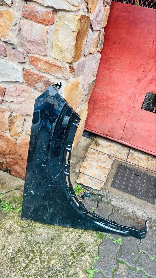 Chery Omoda C5 fender - Private Seller Chery Omoda C5 fender - Private Seller