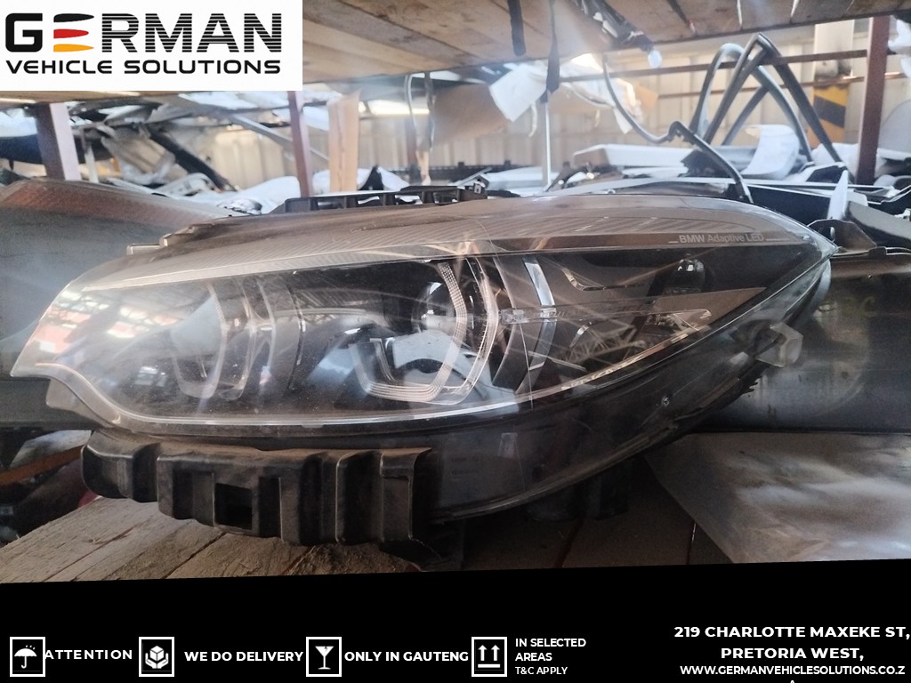 BMW m2 headlight available – pre-owned and 100% functional