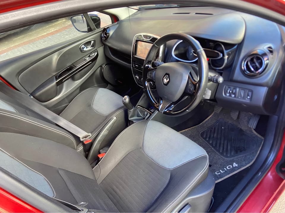 2015 Renault Clio 009t 89000km Manual