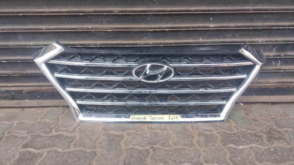 Hyundai Tucson grill 2919 - Private Seller Hyundai Tucson grill 2919 - Private Seller