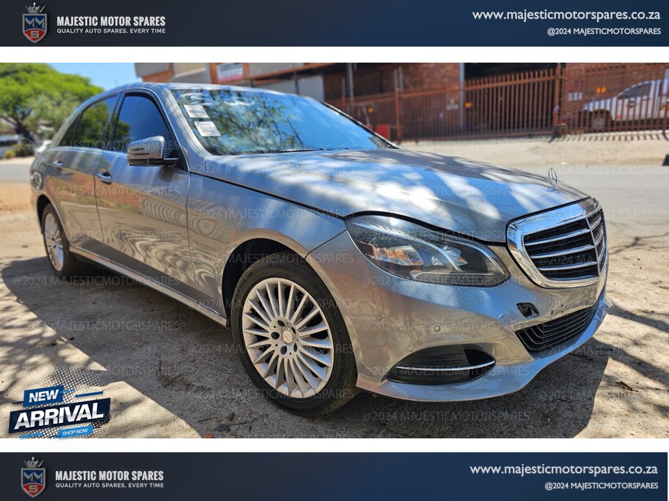 Mercedes Benz E200 facelift W212 used parts used spares for sale