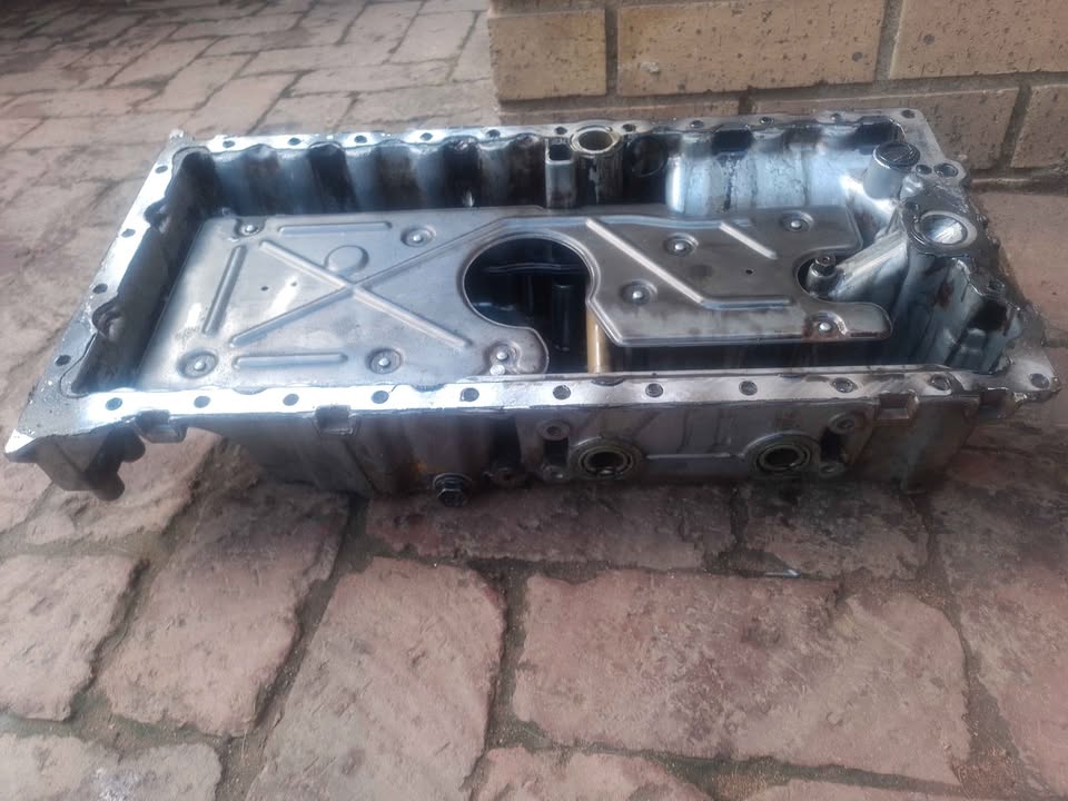 VOLVO S40 2005 SUMP FOR SALE - Private Seller VOLVO S40 2005 SUMP FOR SALE - Private Seller