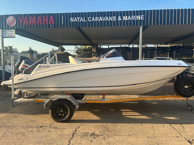 Explorer EVO19SLC(NEW!)with Used Yamaha 130hp Motor