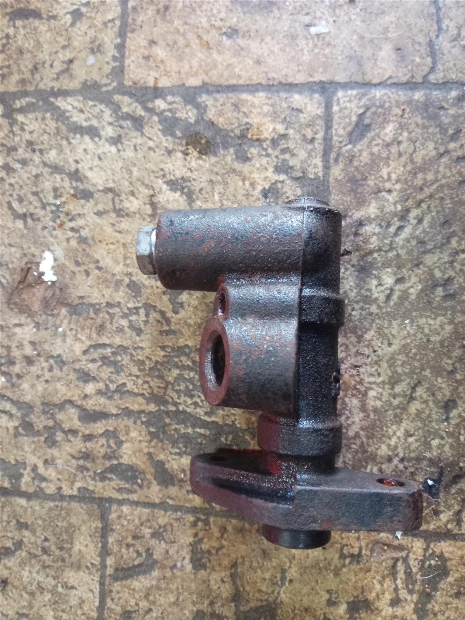 Ford Courier Master brake cylinder - Private Seller Ford Courier Master brake cylinder - Private Seller