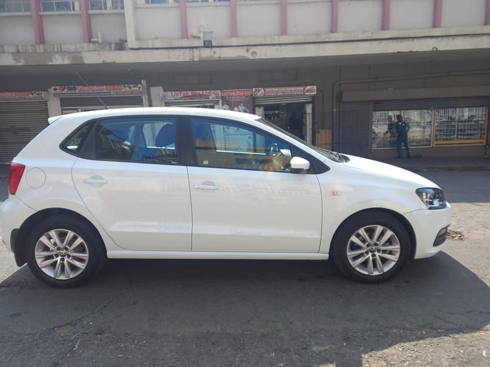 2023 VW POLO VIVO 1.4 PETROL, MANUAL TRANSMISSION, WHITE COLOUR, MILEAGE 20000KM