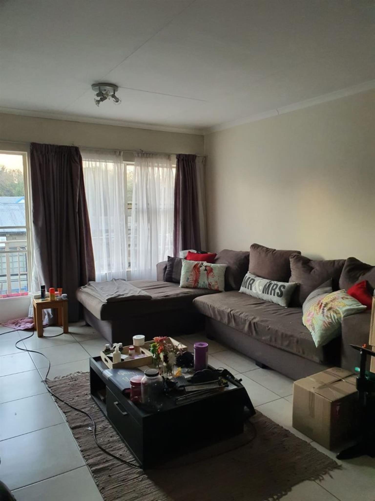 Townhouse Rental Monthly in EDENDALE