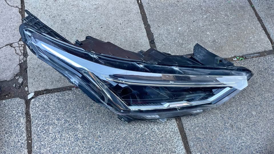 NISSAN MAGNITE LED HEADLIGHT - Private Seller NISSAN MAGNITE LED HEADLIGHT - Private Seller