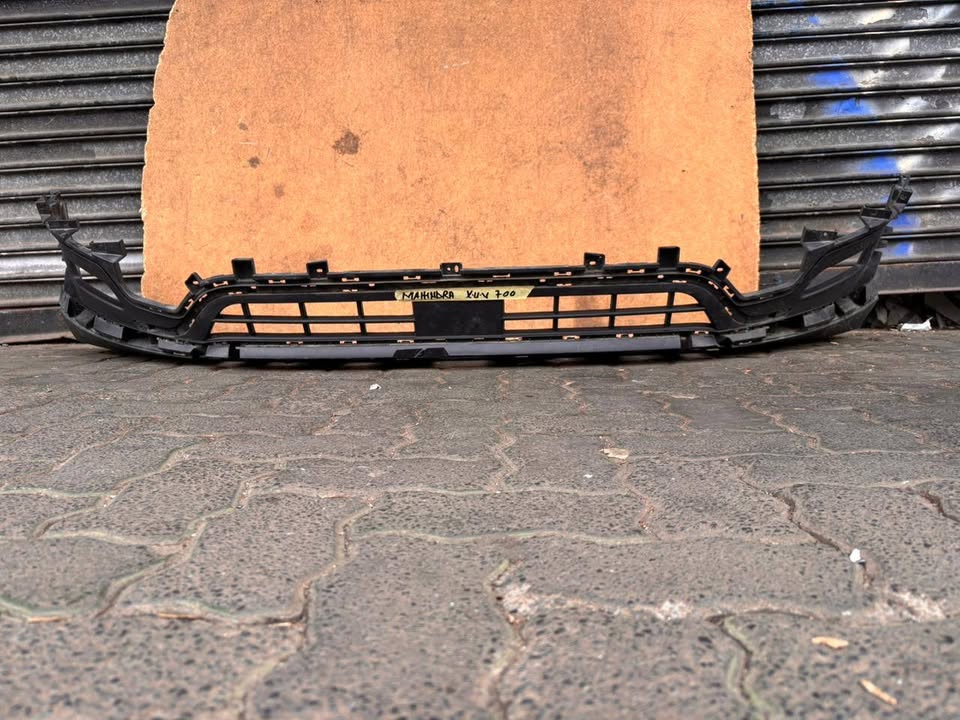 Mitsubishi XUV 700 Grill - Private Seller Mitsubishi XUV 700 Grill - Private Seller