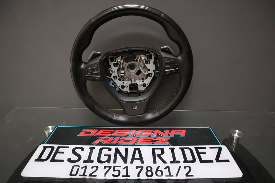 BMW F10 M5 STEERING WHEEL AVAILABLE - Private Seller BMW F10 M5 STEERING WHEEL AVAILABLE - Private Seller
