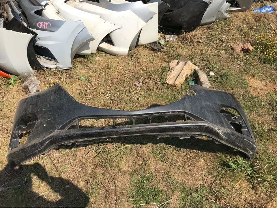 2013-2016 Mazda 3 Front Bumper for Sale - Private Seller 2013-2016 Mazda 3 Front Bumper for Sale - Private Seller