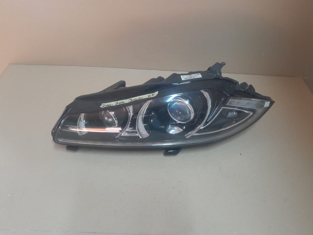 2014-2016 JAGUAR XF LEFT SIDE HEADLIGHT FOR SALE - Private Seller
