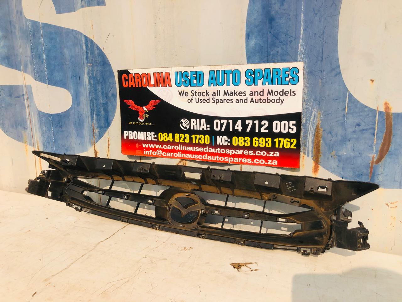 Mazda 2 radiator grill (badge) - Private Seller