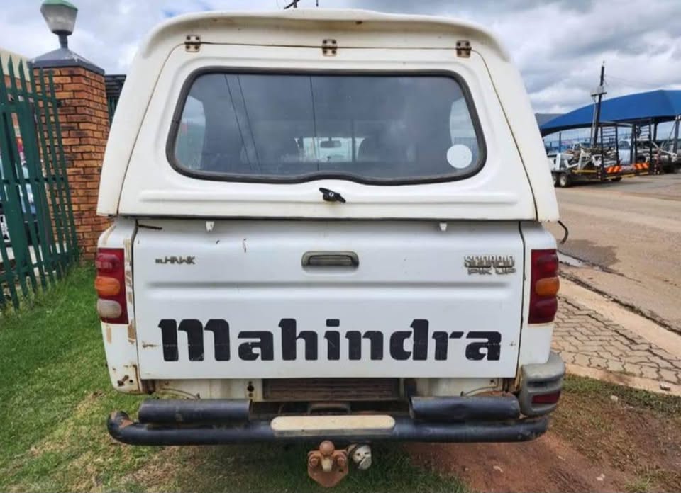 2014 Mahindra Scorpio mhawk pik.up 2.2 stripping for parts