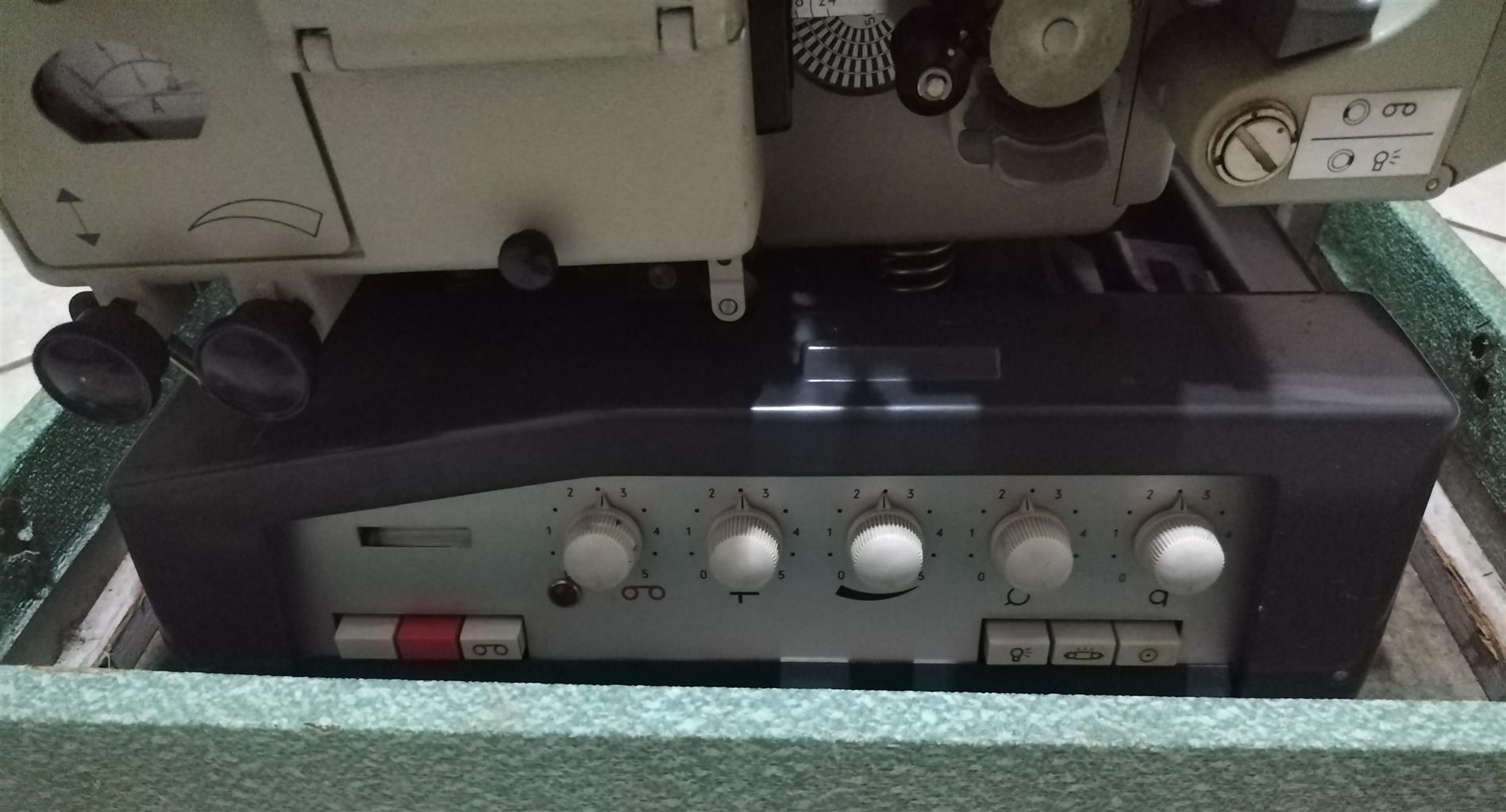 Vintage Siemens 16mm projector