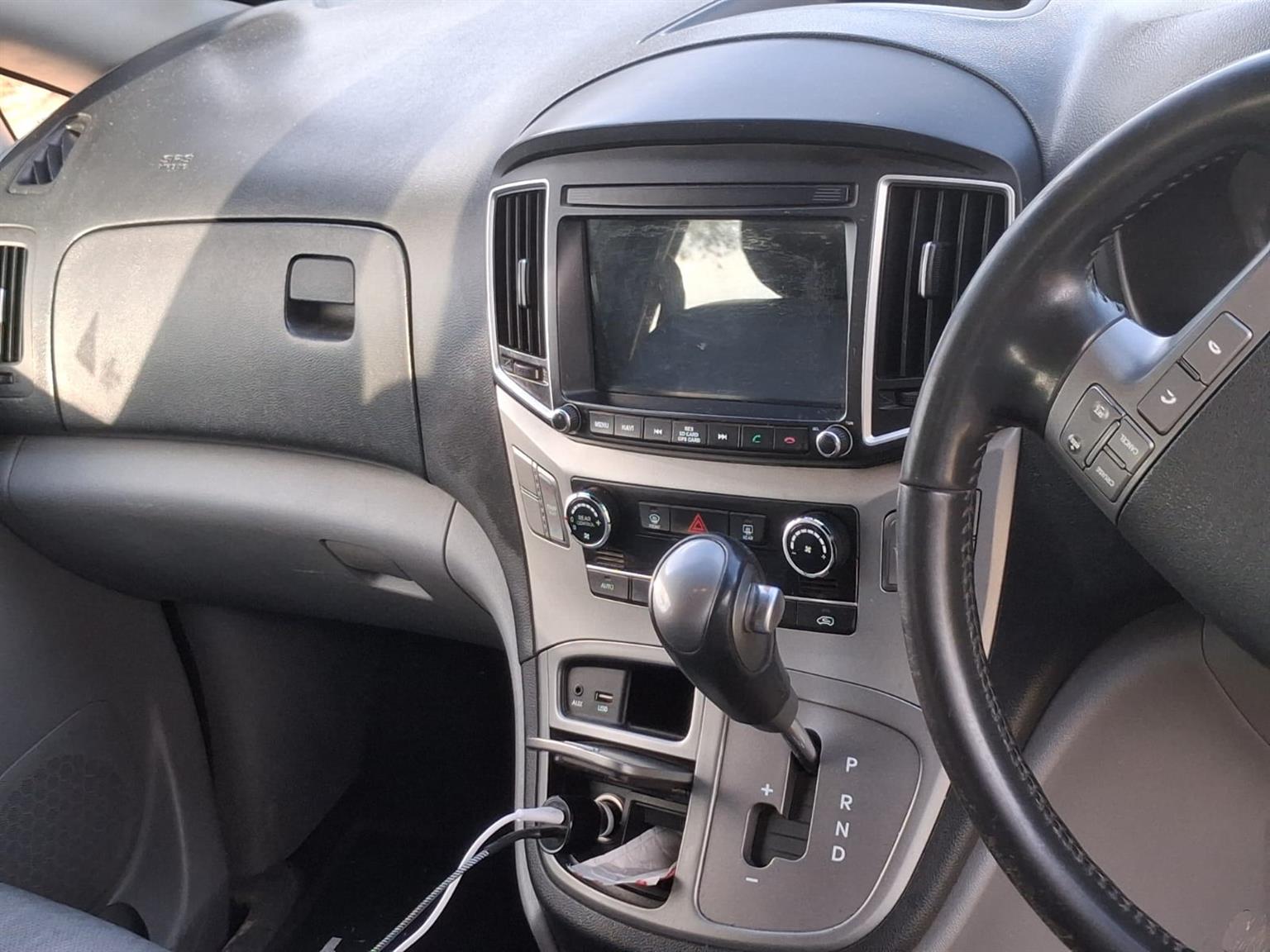 Used 2019 Hyundai H-1 2.5VGTi bus Elite 9-seater - Private Seller Used 2019 Hyundai H-1 2.5VGTi bus Elite 9-seater - Private Seller