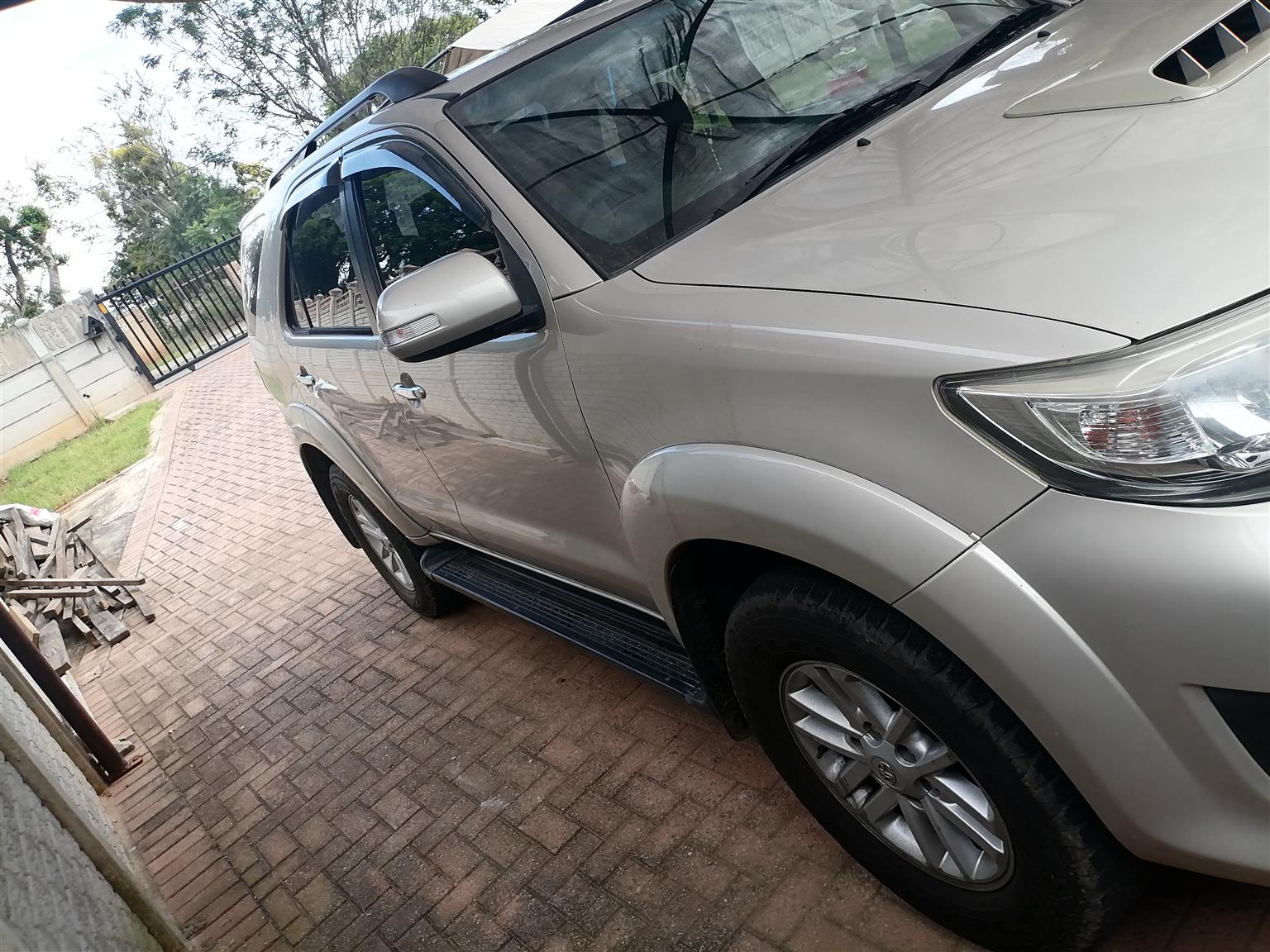 Toyota Fortuner 2015 2.5 d4d