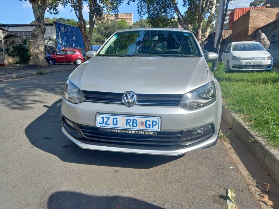 2021  VW Polo Vivo Hatchback 1.4 Petrol, Manual, Silver, 97000kms