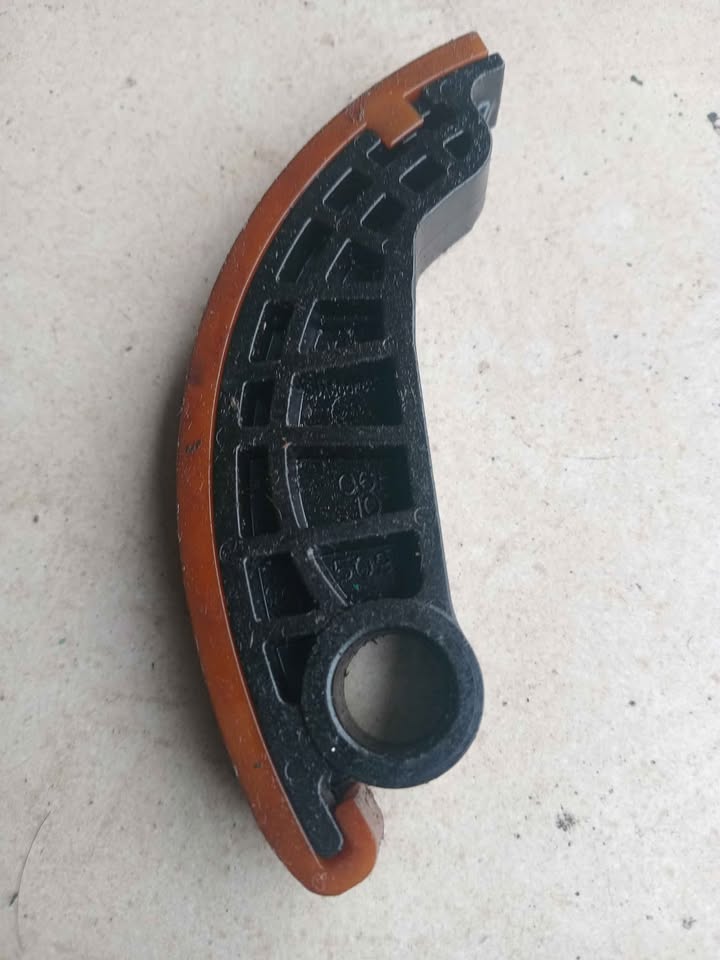 2013-2017 AUDI Q5 2.0L L4 DOHC 16V FLEX ENGINE GUIDE TIMING CHAIN SLIDE RAIL OEM - Private Seller