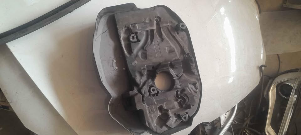 Bmw F20-32 Engine cover - Private Seller Bmw F20-32 Engine cover - Private Seller
