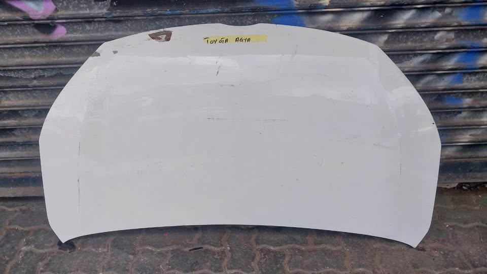 Toyota Agya bonnet - Private Seller Toyota Agya bonnet - Private Seller