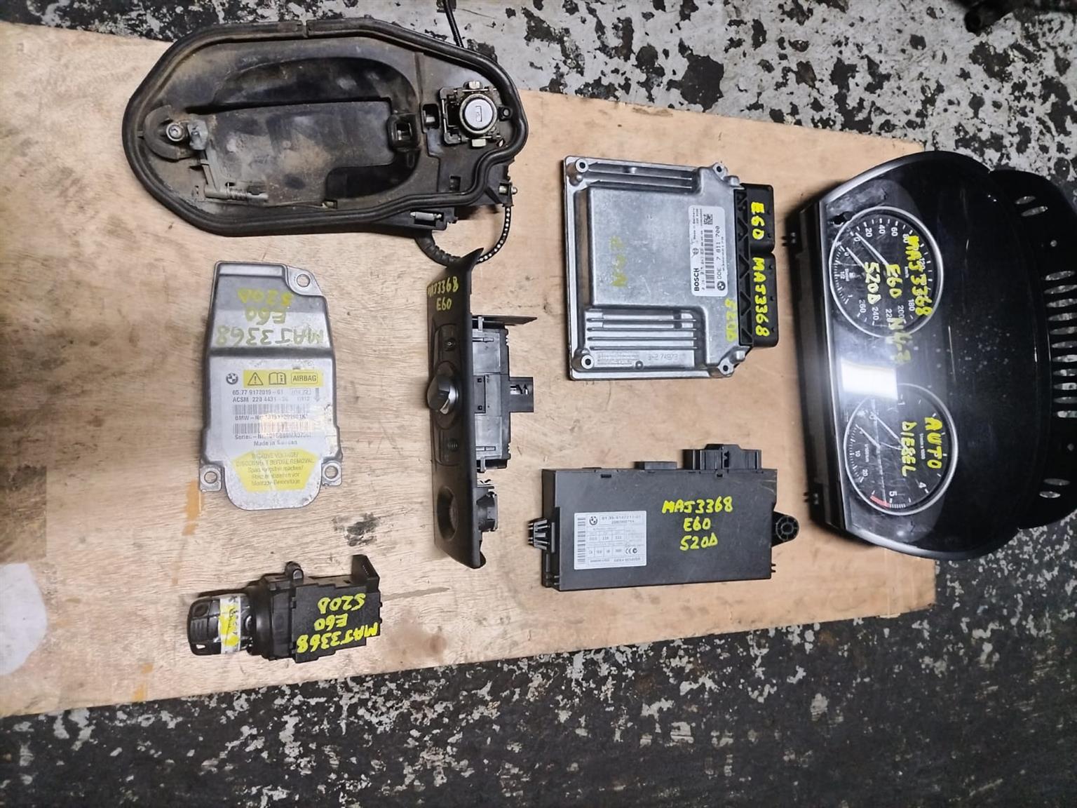 BMW 520d E60 Automatic ECU Lockset for Sale – Pre-Owned - Private Seller BMW 520d E60 Automatic ECU Lockset for Sale – Pre-Owned - Private Seller