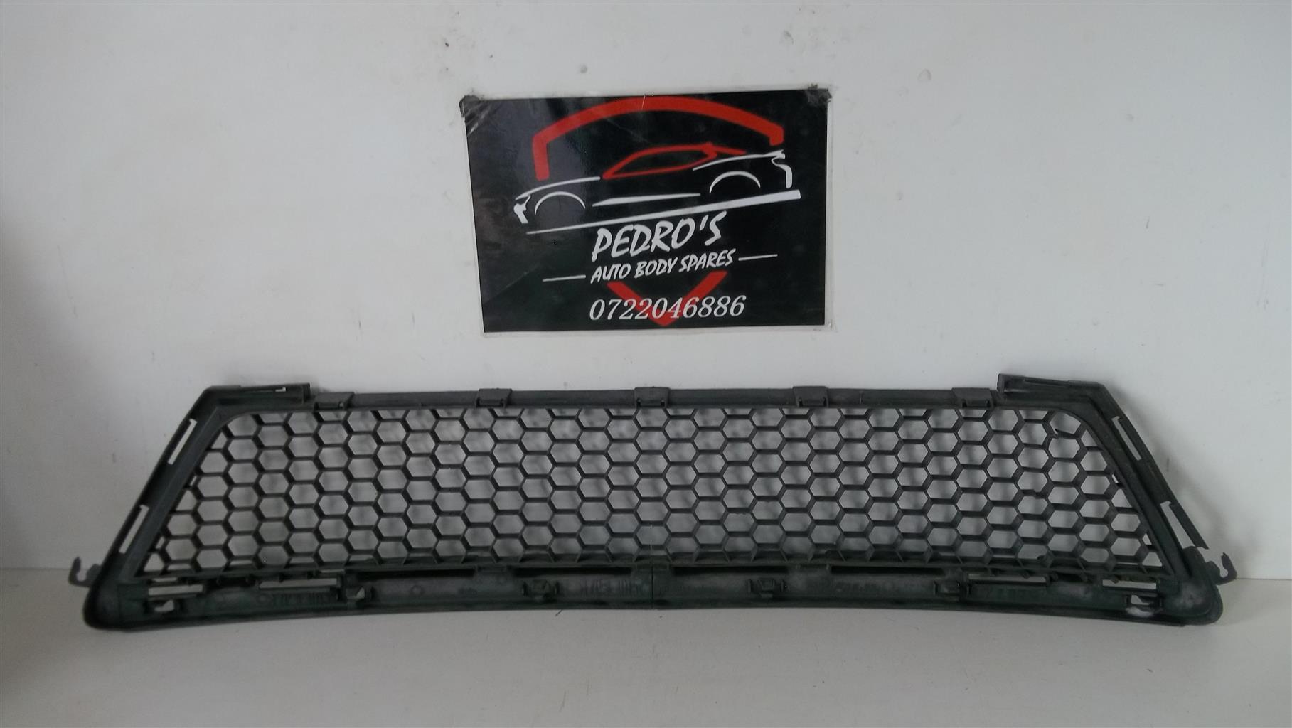 Nissan NP200 grilles - Private Seller Nissan NP200 grilles - Private Seller