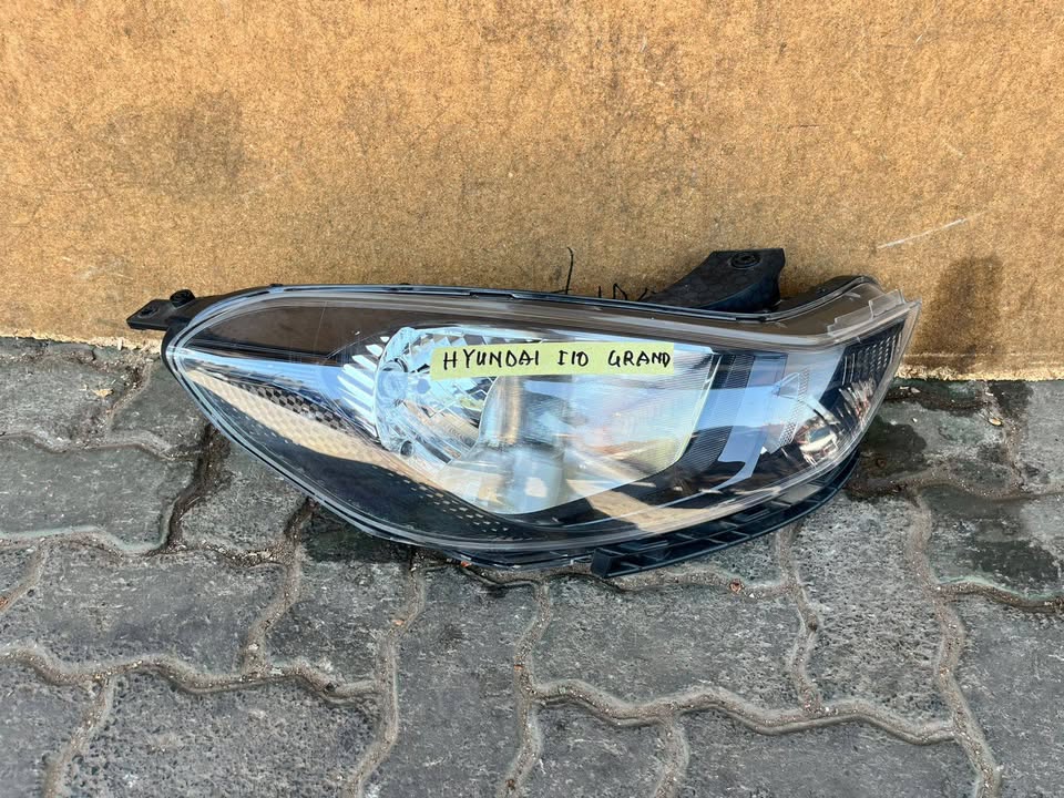 Hyundai i10 Grand Headlight - Private Seller Hyundai i10 Grand Headlight - Private Seller