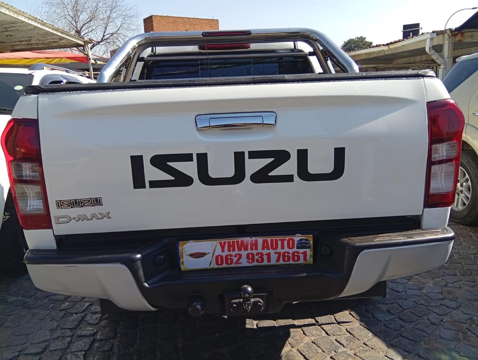 2019 Isuzu KB250 DMax DoubleCab 4X2 Bakkie Manual Cloth Seats, RollBar,