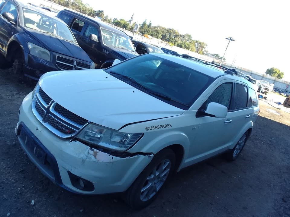Dodge Journey 3.6 Interior Parts Now In Stock - Private Seller