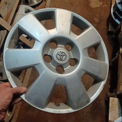 Verso, wheel cap