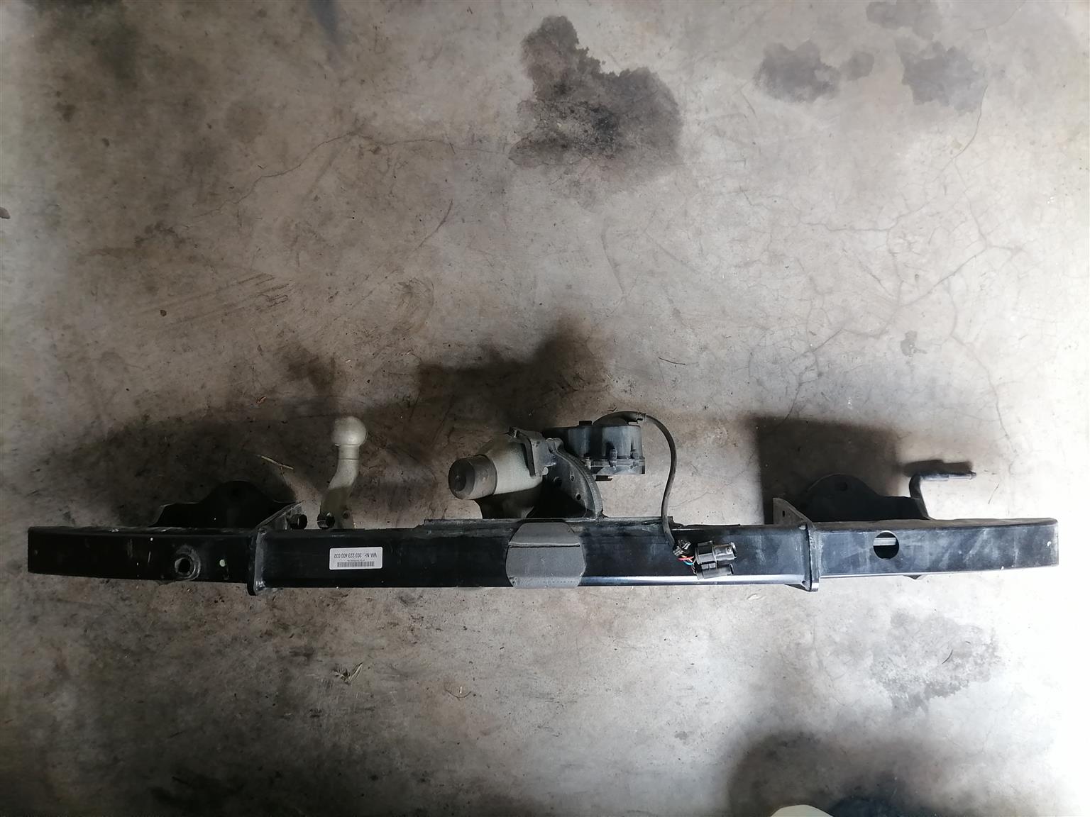 Original BMW electric swivel towbar - Private Seller Original BMW electric swivel towbar - Private Seller