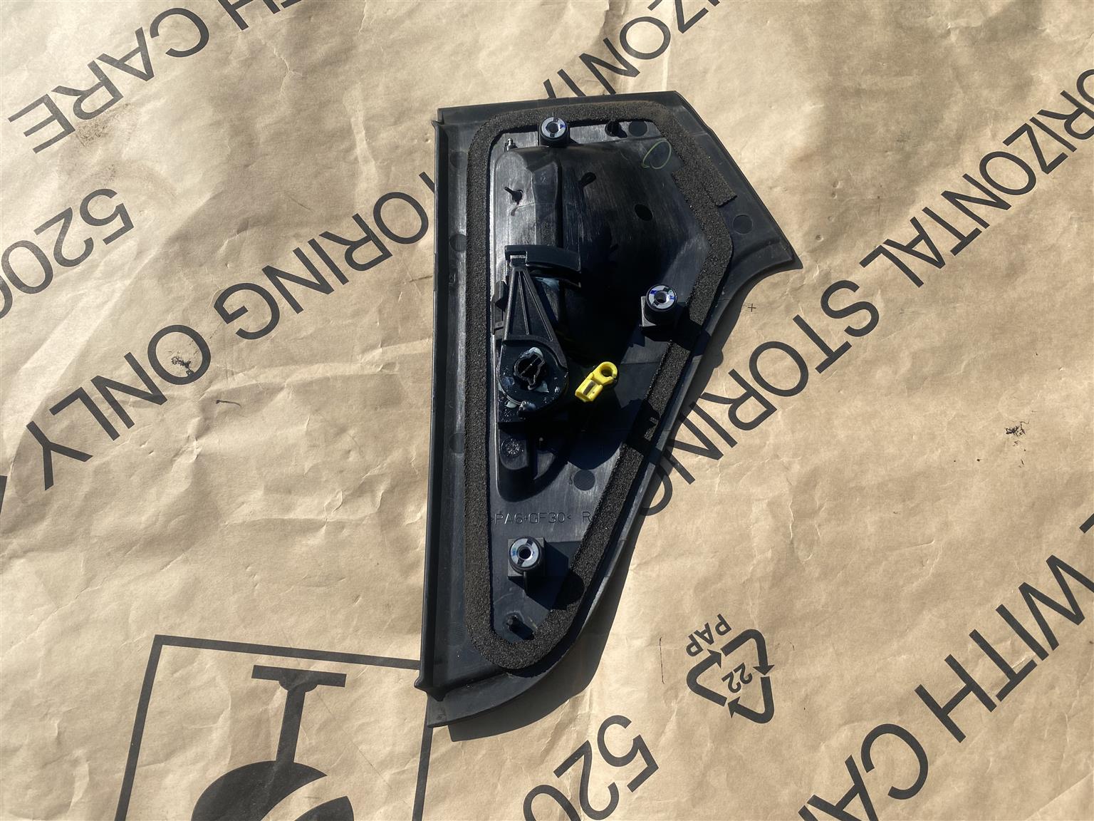 2024 SUZUKI SWIFT RIGHT REAR OUTER DOOR HANDLE FOR SALE. IN PRISTINE CONDITION - Private Seller 2024 SUZUKI SWIFT RIGHT REAR OUTER DOOR HANDLE FOR SALE. IN PRISTINE CONDITION - Private Seller