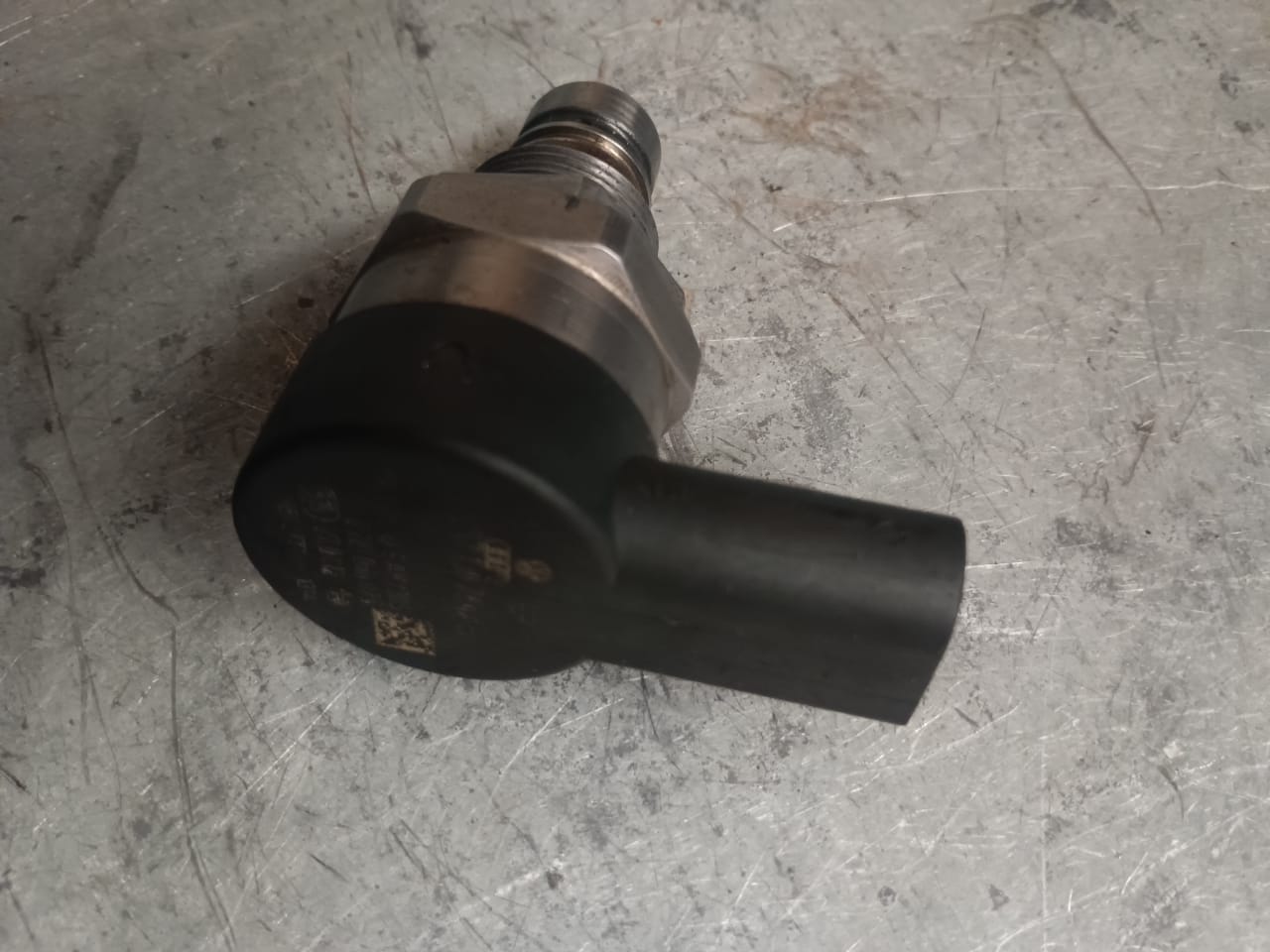 AUDI/VW FUEL PRESSURE REGULATOR FOR SALE - Private Seller