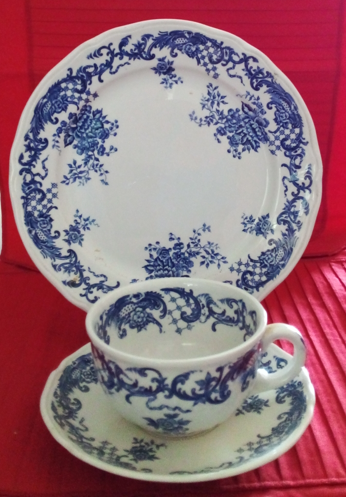 Vintage Cup Saucer and Side Plate. Villeroy + Bosch. Valeria Vintage Cup Saucer and Side Plate. Villeroy + Bosch. Valeria