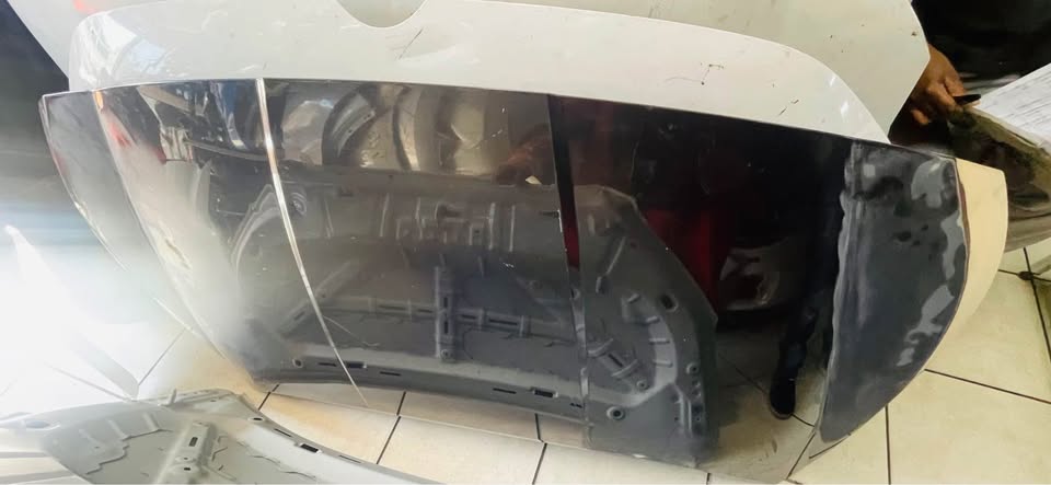 Hyundai i20 bonnet