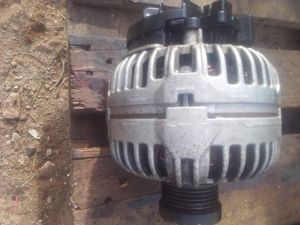 Volvo XC 90 D5 alternator - Private Seller Volvo XC 90 D5 alternator - Private Seller