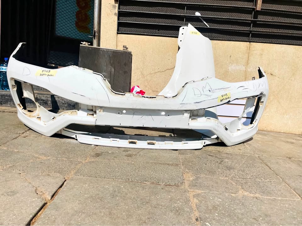 Toyota Etios bumper - Private Seller Toyota Etios bumper - Private Seller