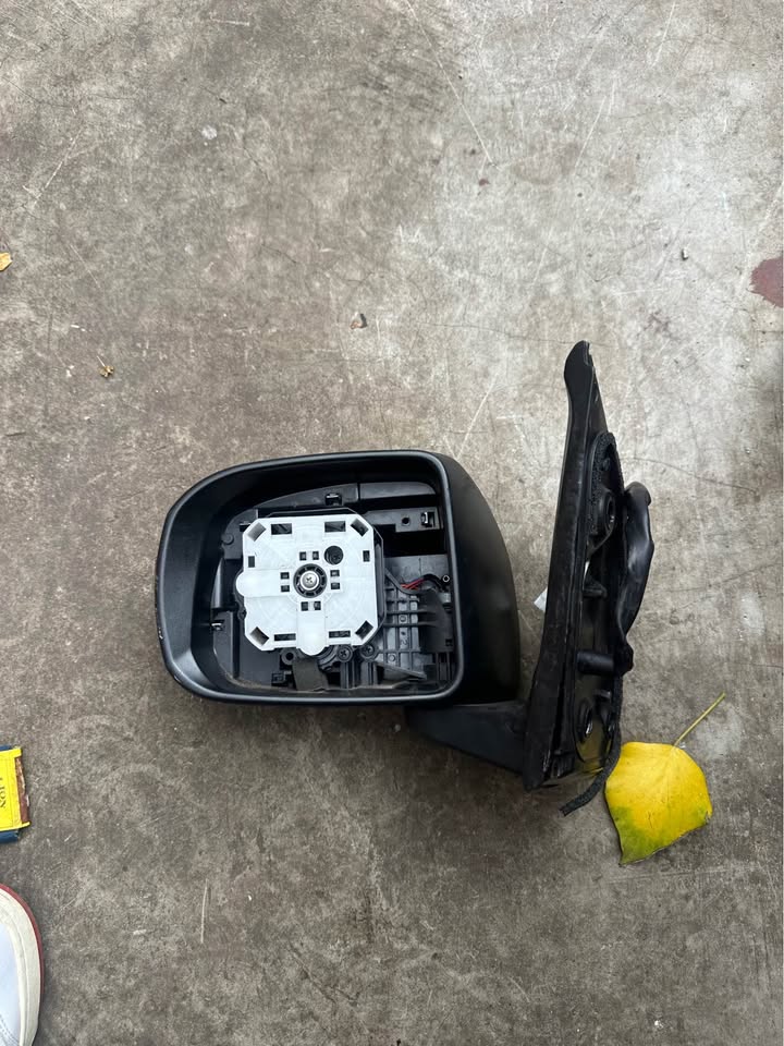 Toyota Agya left side mirror no glass - Private Seller Toyota Agya left side mirror no glass - Private Seller