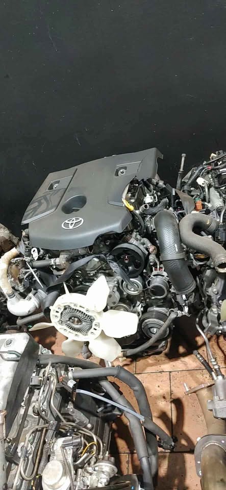 TOYOTA 1GD GD6 2.8 2PIN INJECTORS TYPE ENGINE FOR SALE - Private Seller