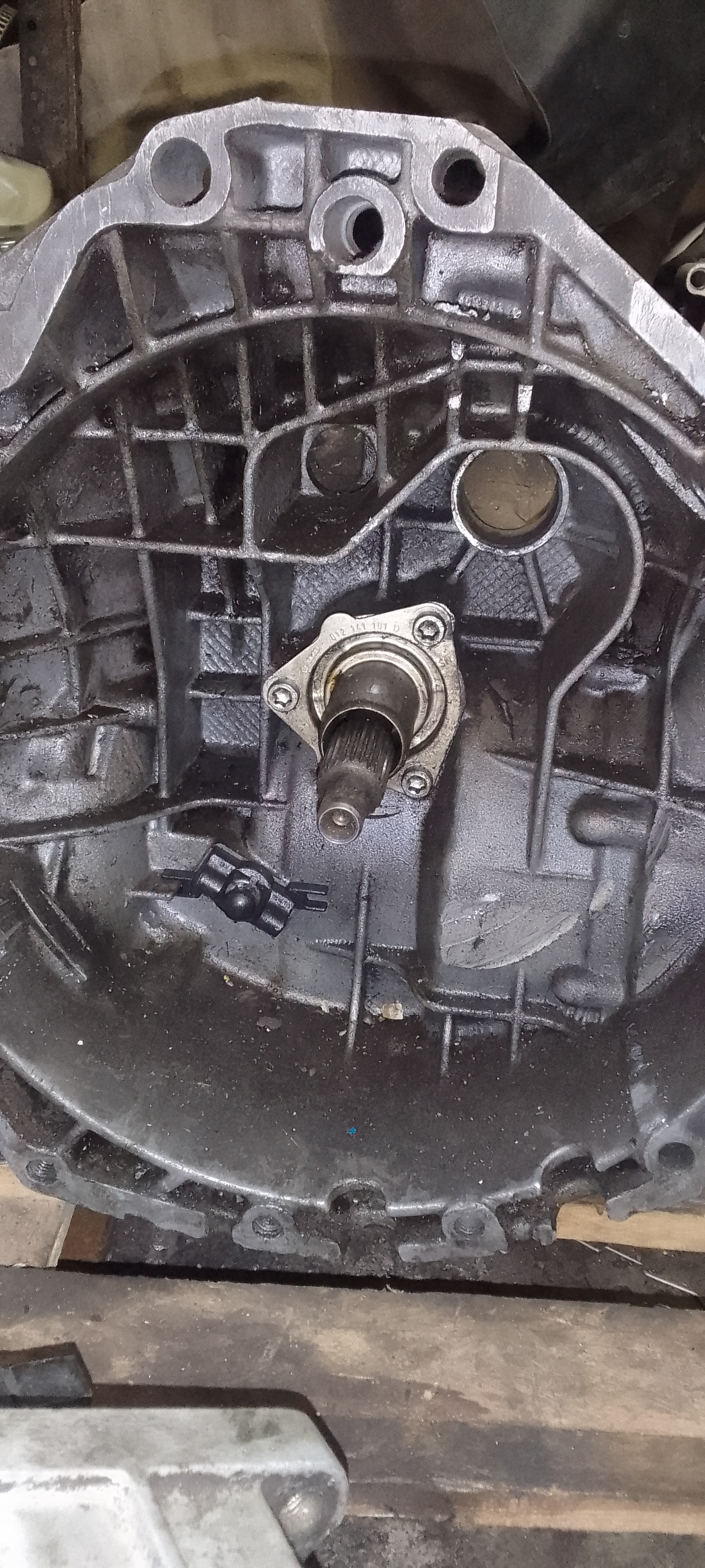 Audi A4 B6 1.8 Gearbox for SALE - Private Seller Audi A4 B6 1.8 Gearbox for SALE - Private Seller