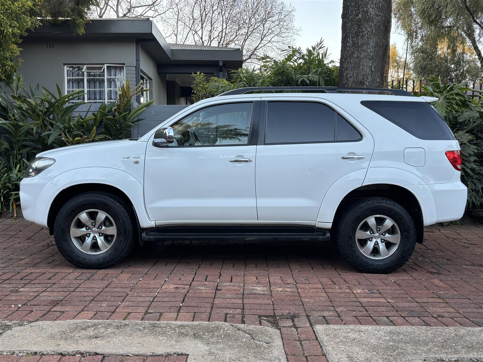 Used 2009 Toyota Fortuner 4.0 V6 - Private Seller