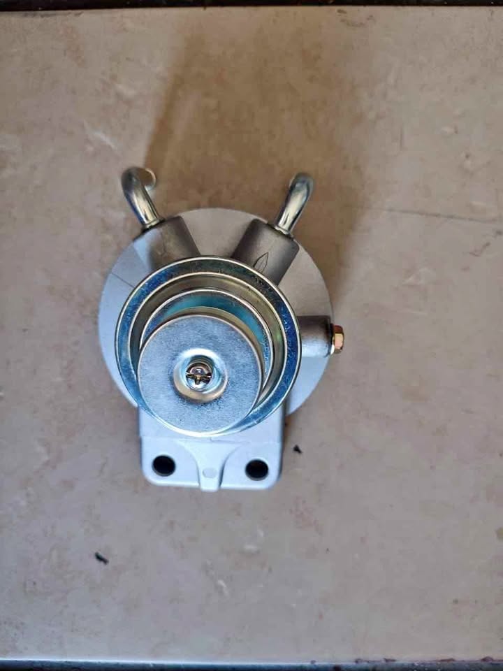 Hyundai H100 Lift Pump Selling - Private Seller Hyundai H100 Lift Pump Selling - Private Seller