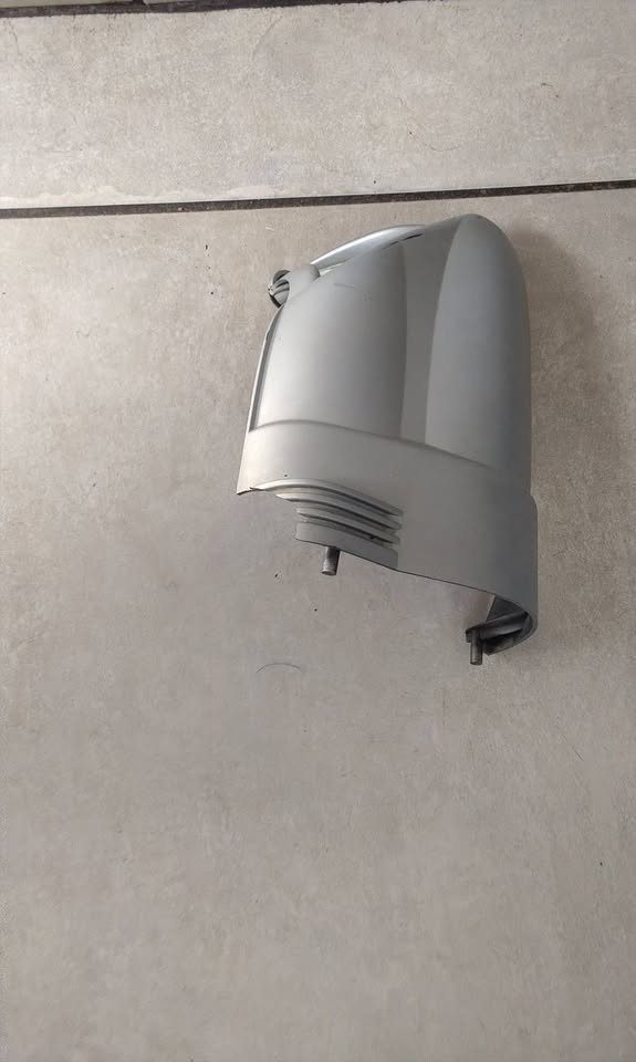 Starter cover BMW  CAME OFF A 2008 BMW R1200GS) - Private Seller