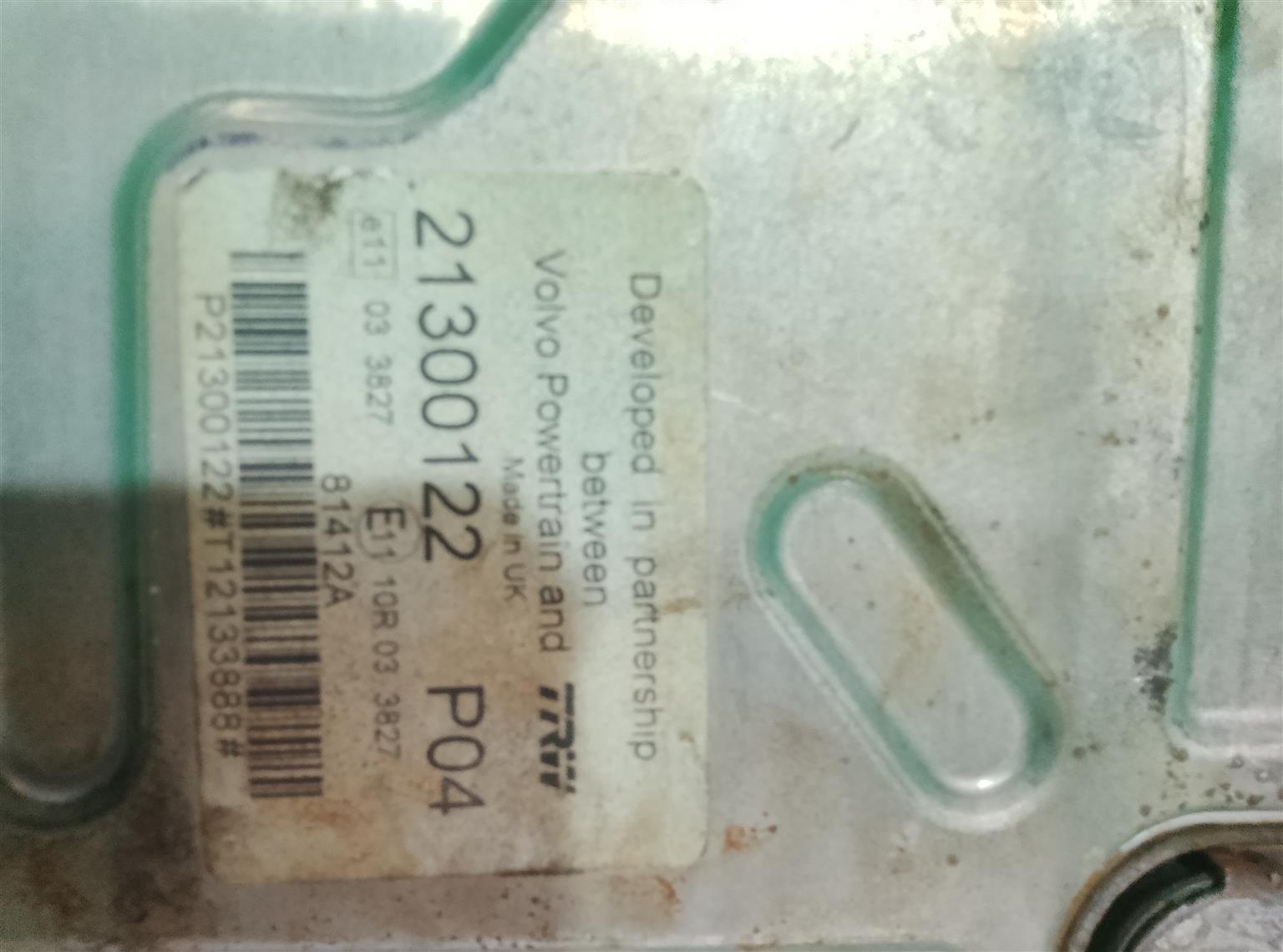 a Volvo D13F engine ecm for sale - Private Seller