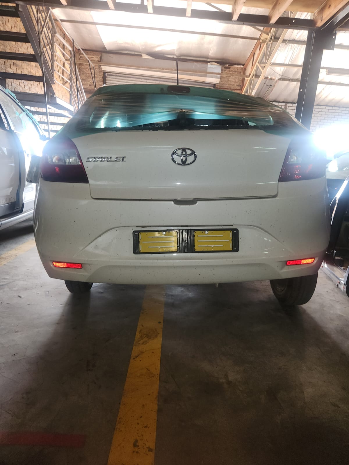 2020 STARLET 1.4 WHITE Spares Stripping